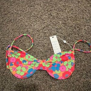 Frankies bikinis maggie bikini top